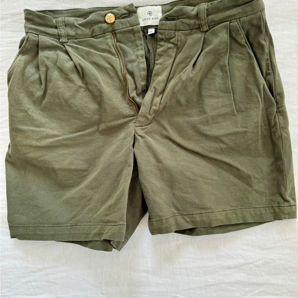 Annie Bing Carrie Shorts in Army Green Size 36 (US 6) - Picture 5 of 7